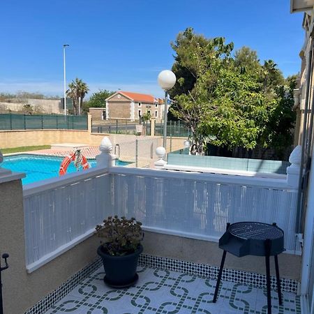 Appartement Villa-Celine Torrevieja Eksteriør bilde