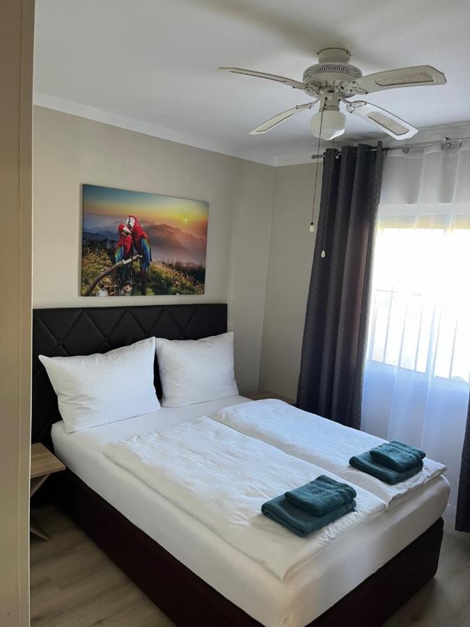 Appartement Villa-Celine Torrevieja Eksteriør bilde
