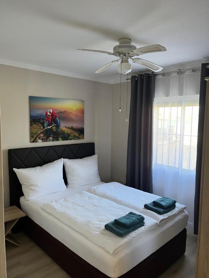 Appartement Villa-Celine Torrevieja Eksteriør bilde