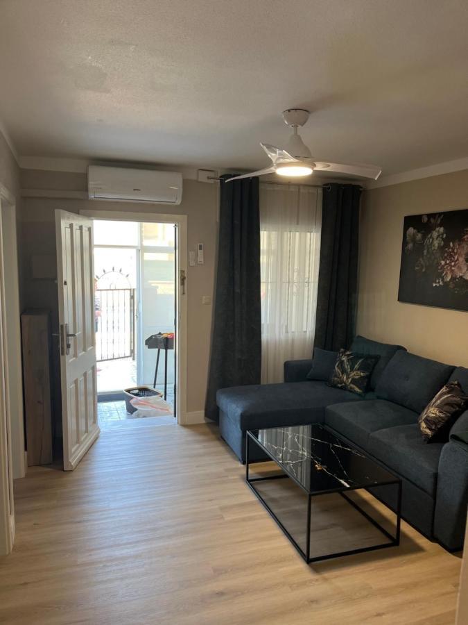 Appartement Villa-Celine Torrevieja Eksteriør bilde